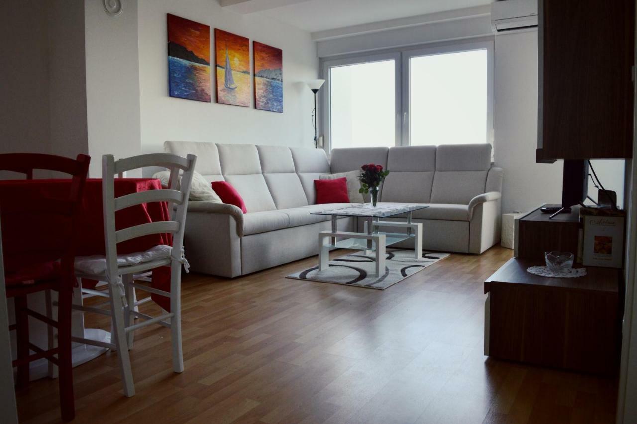 Apartman Andrijana Lovran Exteriör bild